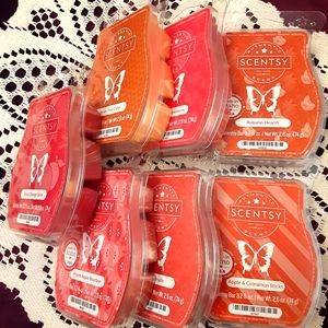 NIB RETIRED SCENTSY BAR BUNDLE